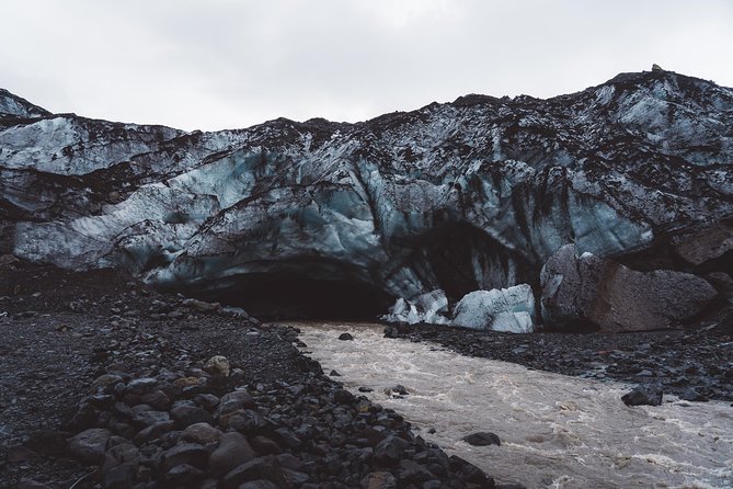Vatnajökull Guided Beginner Glacier Walk with 4x4 Transfer - Group size, timing, and the small details that matter