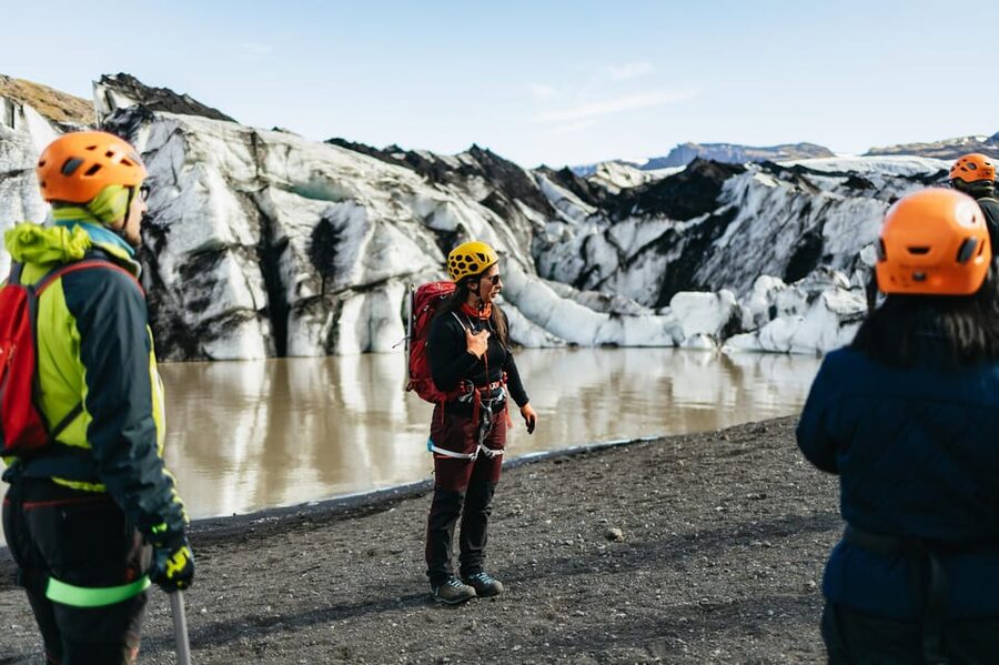 Vik: Guided Sólheimajökull Glacier Hike - How the three-hour timing works