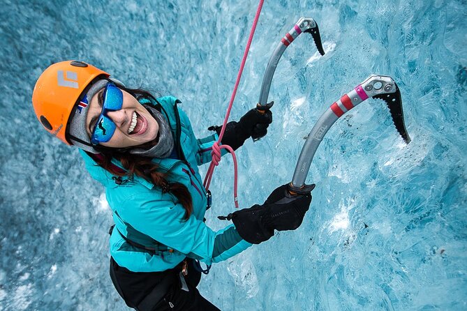 Winter Ice Cave + Climbing Private Photoshoot - 20 Shot Package - Six hours on the ice near Jökulsárlón