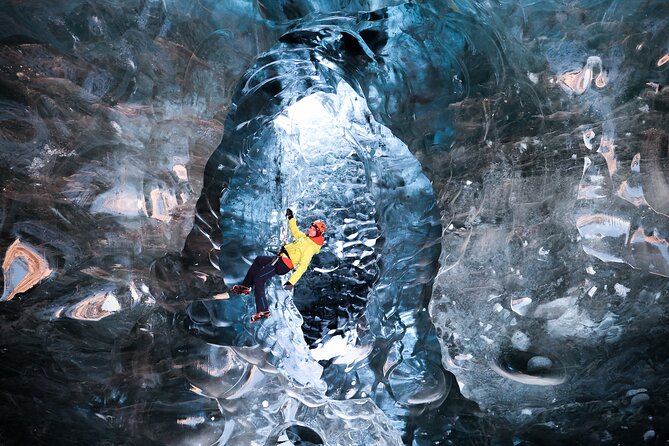 Winter Ice Cave + Climbing Private Photoshoot - 20 Shot Package - What the climbing lesson covers